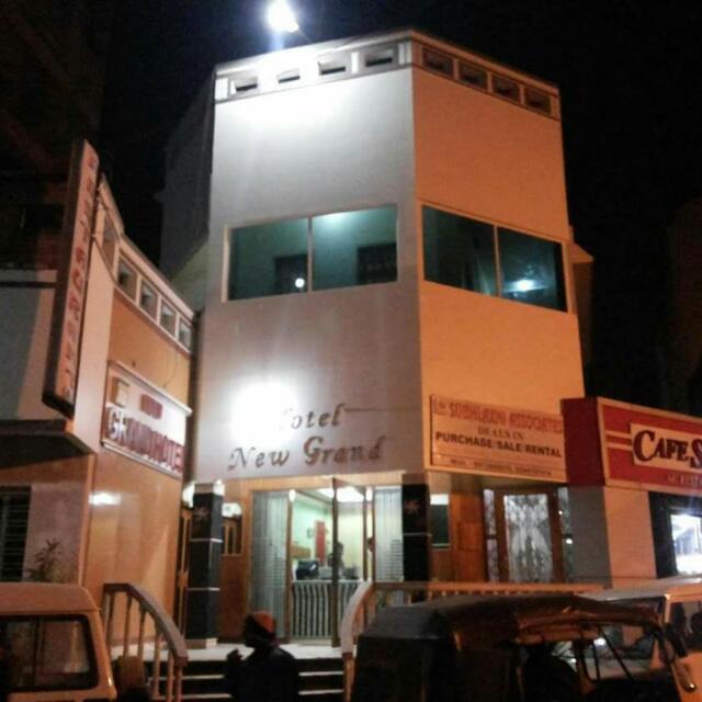 Hotel New Grand دوغار المظهر الخارجي الصورة